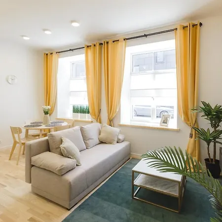 1212 With Free Parking * Рига