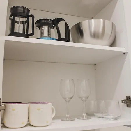 1212 With Free Parking דירה ריגה