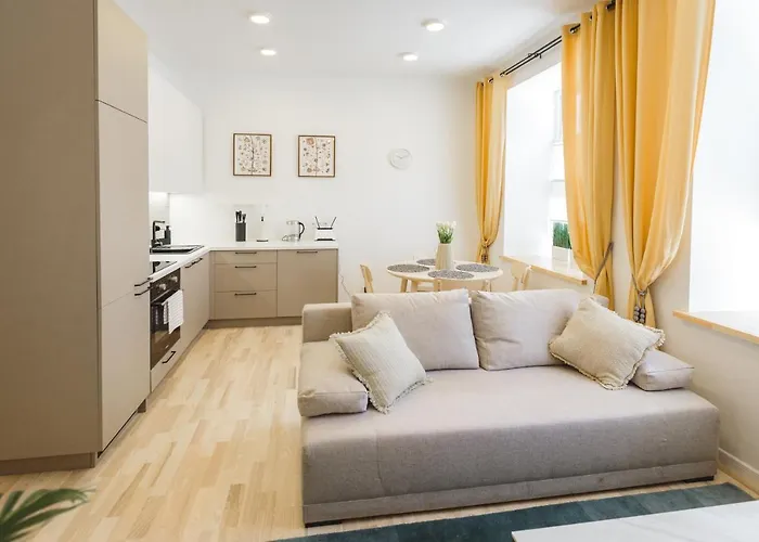 Apartment 1212 With Free Parking