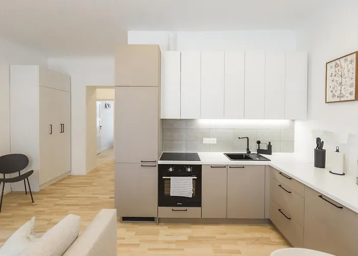 Apartment 1212 With Free Parking *