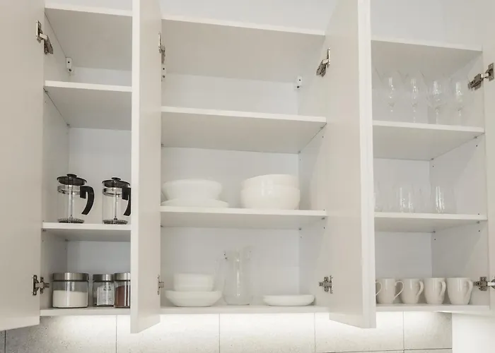 1212 With Free Parking *