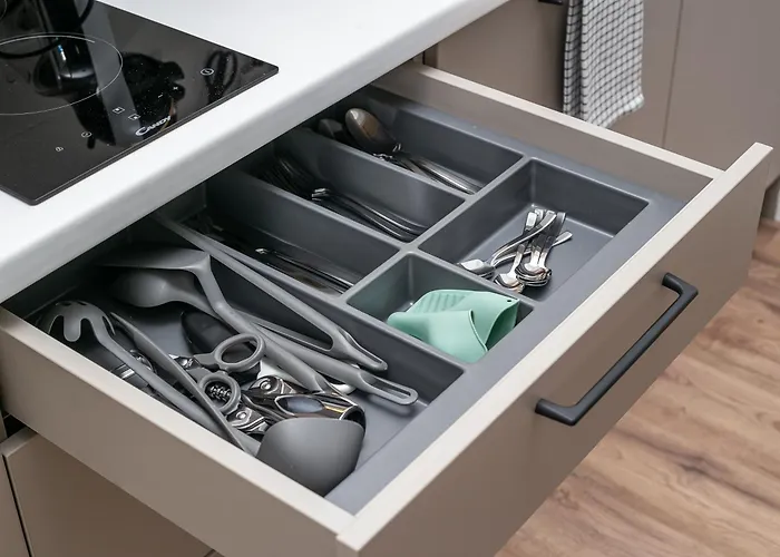 1212 With Free Parking *