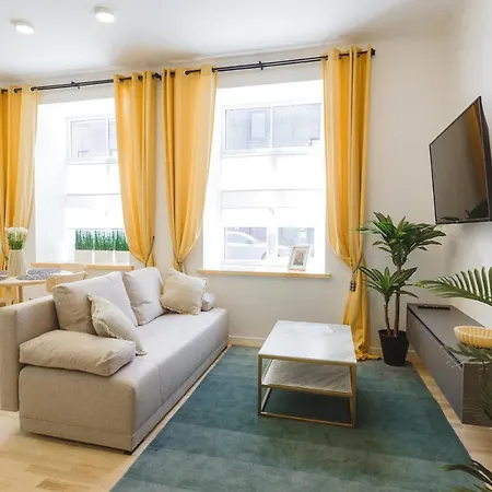 1212 With Free Parking Apartmán *