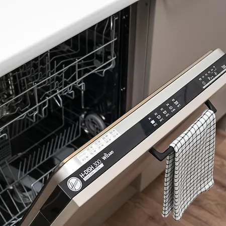 1212 With Free Parking Апартаменты *